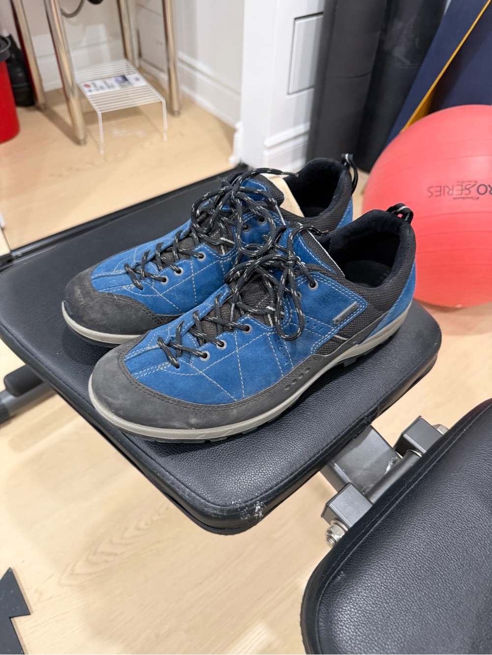 Ecco Men's Blue and Black Suede Lace-Up Sneakers